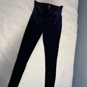 SPANX velvet leggings M